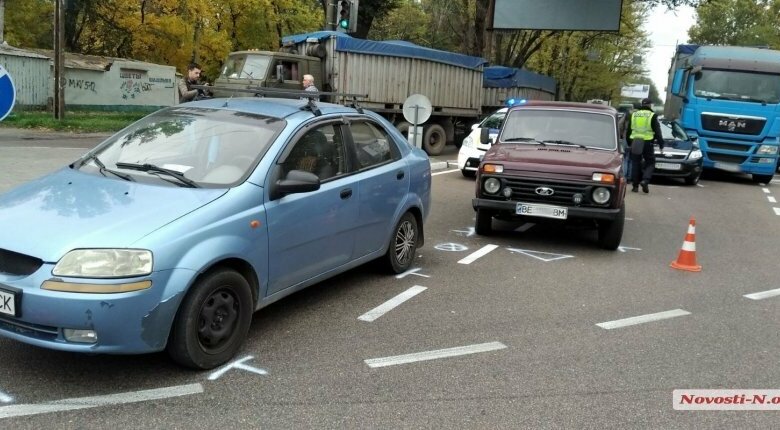 В Николаеве на проспекте Богоявленском произошло сразу два ДТП | Корабелов.ИНФО image 1
