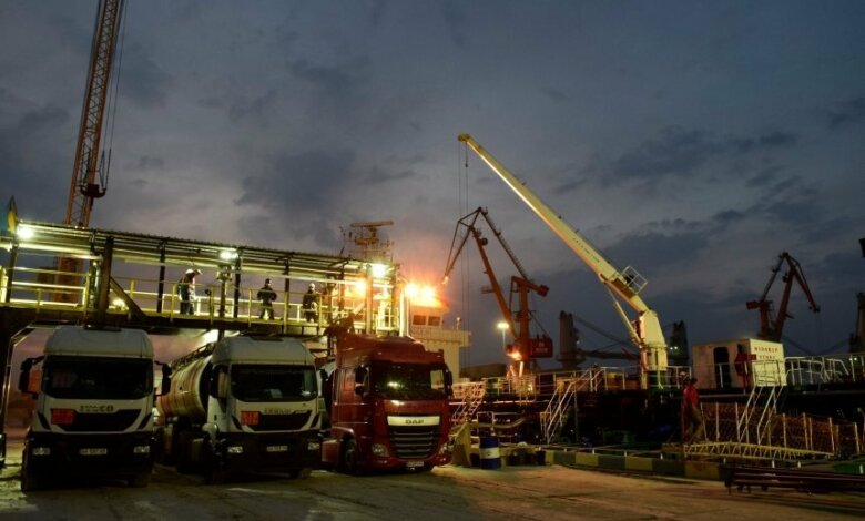 Порт «Ника-Тера» начал перевалку нефтепродуктов | Корабелов.ИНФО