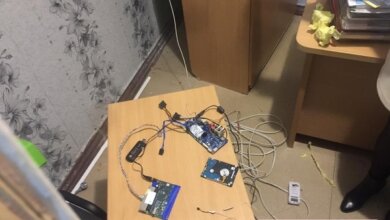 В кабинете главврача николаевской областной «инфекционки» обнаружили «прослушку» и камеру (Видео) | Корабелов.ИНФО