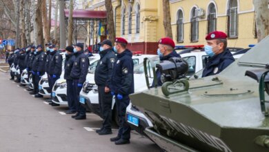 Николаевские полицейские получили девять новых автомобилей «Рено» и БРДМ | Корабелов.ИНФО image 1