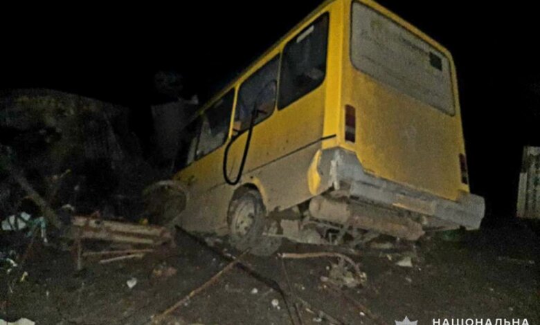 На Николаевщине «маршрутка» с 15 пассажирами вылетела с дороги — двое пострадавших | Корабелов.ИНФО