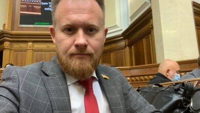 Нардеп из «Слуги народа» назвал коронавирус выдумкой (Видео) | Корабелов.ИНФО