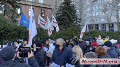 «Умрёт бизнес и экономика»: в Николаеве ФОПы протестуют против жесткого карантина (Видео) | Корабелов.ИНФО image 4