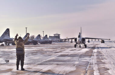 В Николаеве бригада тактической авиации выполнила командирские полеты | Корабелов.ИНФО image 4