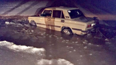 В Николаеве ВАЗ провалился под лед на реке | Корабелов.ИНФО