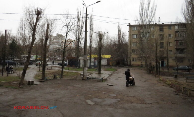 В "трущобах" Корабельного района побывала депутатская комиссия (Видео) | Корабелов.ИНФО image 2