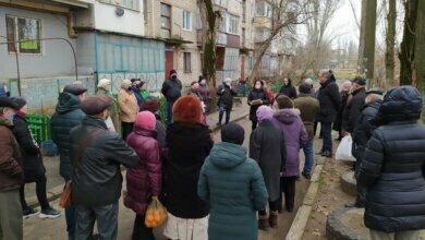 Шум, драки, обгаженные дворы: жители Корабельного района - против новых будок "на пятаке" | Корабелов.ИНФО