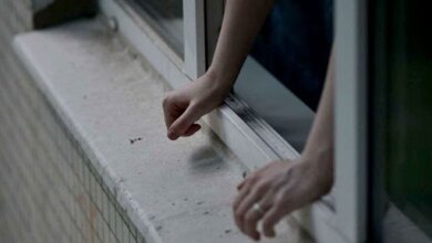 В Николаеве пьяная женщина пыталась сбежать из дома через окно и сорвалась — ее госпитализировали | Корабелов.ИНФО