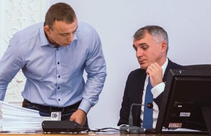 Семья заместителя мэра Сенкевича купила на миллионы квартиру и машину | Корабелов.ИНФО image 1