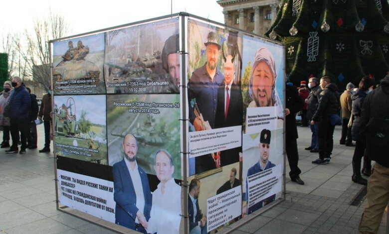 В Николаеве прошла акция патриотов против депутата-"коллаборанта" | Корабелов.ИНФО image 2