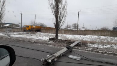 В Корабельном районе на объездной дороге рухнул электроопорный столб | Корабелов.ИНФО