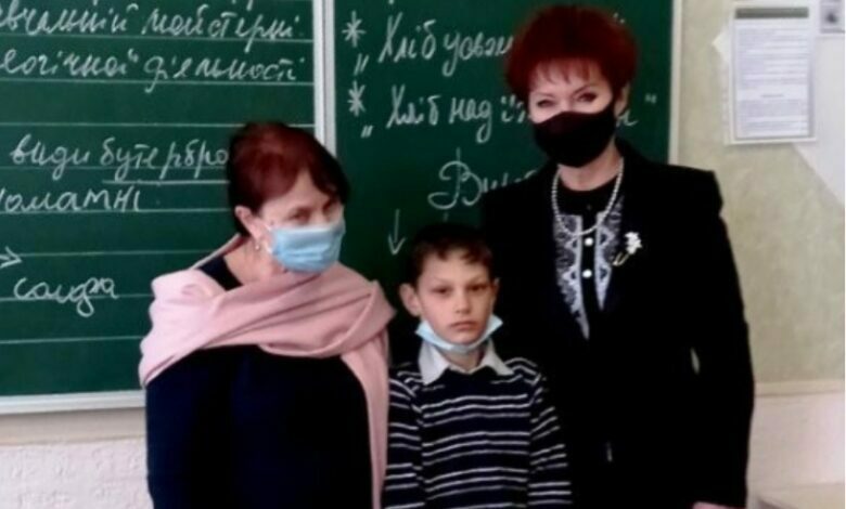 Пятиклассник на Николаевщине прополз по льду 2,5 метра, чтобы спасти тонущего ребенка | Корабелов.ИНФО