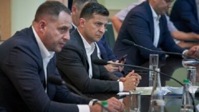Полураспад «Слуги народа», «партия Разумкова» и новый политпроект Банковой | Корабелов.ИНФО