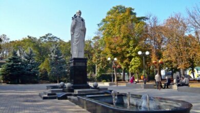 Памятник Святому Николаю в центре Николаева не принадлежит городу | Корабелов.ИНФО