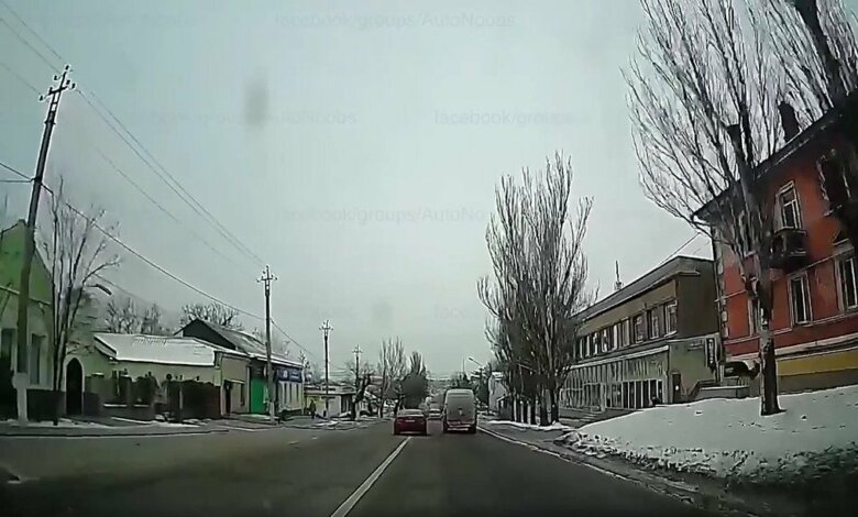 «Куча нарушений, аварийных ситуаций»: В Корабельном районе водитель Hyundai несколько раз грубо нарушил ПДД (видео) | Корабелов.ИНФО