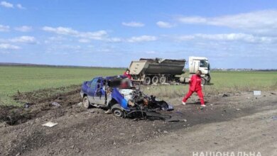 В Николаевской области после столкновения грузовика и такси погибли трое человек | Корабелов.ИНФО