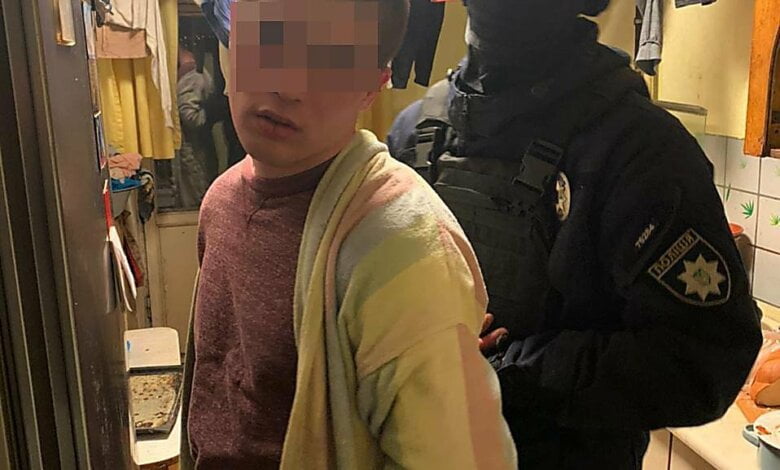 В Николаеве юноша шантажировал знакомого интим-фото – взамен просил телефон и телевизор | Корабелов.ИНФО