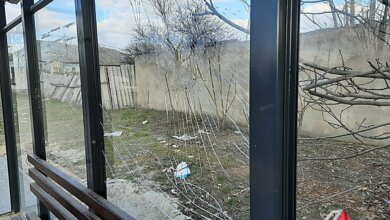 В Корабельном районе разбили стеклянный остановочный комплекс | Корабелов.ИНФО image 2