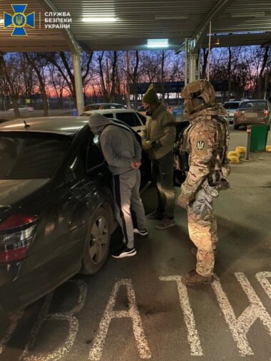 В Николаеве задержали валютных фальшивомонетчиков | Корабелов.ИНФО image 2