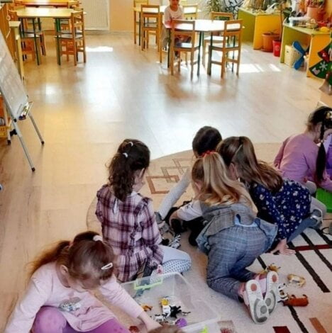 В детском саду в Черновцах девочку «наказали» за отказ отца сдать деньги на 8 Марта | Корабелов.ИНФО image 1