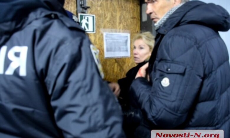 Суд признал жену экс-депутата Жолобецкого виновной в мелком хулиганстве | Корабелов.ИНФО