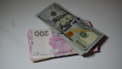 Аферисты выманили у жительниц Николаева 223 000 гривен и 1200 долларов | Корабелов.ИНФО