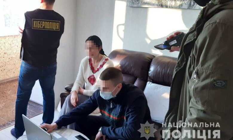 Девушке грозит семь лет тюрьмы за свои интимные фото в интернете, - киберполиция | Корабелов.ИНФО