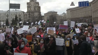 «У пандемии - женское лицо»: в Киеве проходит Женский марш с требованиями защиты их прав (Видео) | Корабелов.ИНФО