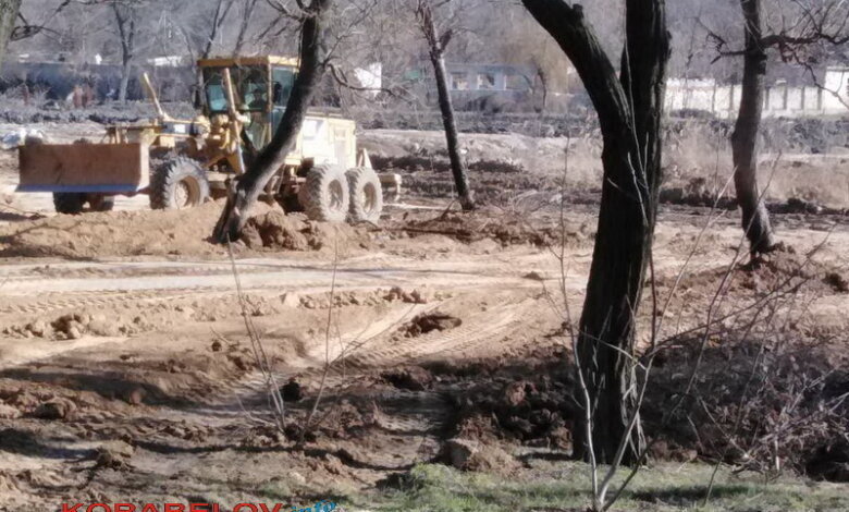 КАМАЗы, свозившие глину в парк "Богоявленский", разбили дороги в районе | Корабелов.ИНФО image 5