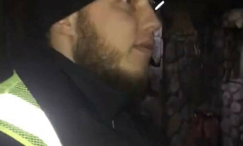 В Николаеве патрульные выбивали телефон из рук девушки и применили газ. Видео инцидента | Корабелов.ИНФО