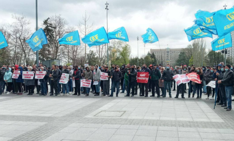 Николаевские "маршрутчики" протестуют против ограничений на перевозки и требуют их отменить | Корабелов.ИНФО image 5