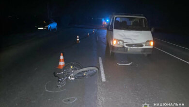 В Витовском районе водитель Ford сбил велосипедиста | Корабелов.ИНФО