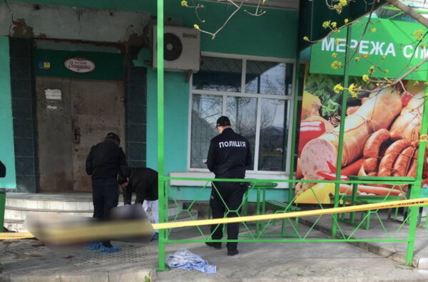 В Николаеве возле магазина зарезали мужчину | Корабелов.ИНФО image 1