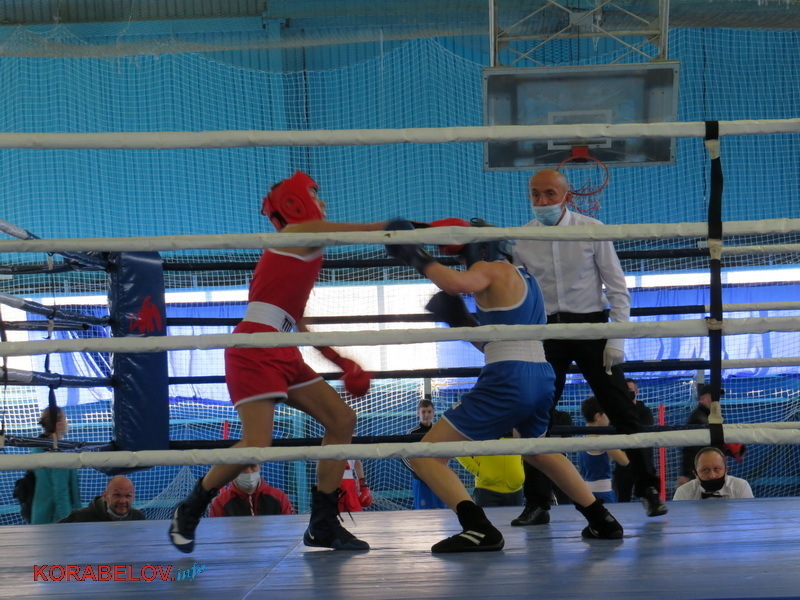 В Корабельном состоялось открытие Чемпионата Украины по боксу среди школьников (видео) | Корабелов.ИНФО image 3