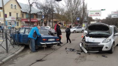 ДТП в Корабельном: «Рено» протаранил не пропустивший его ВАЗ | Корабелов.ИНФО image 3