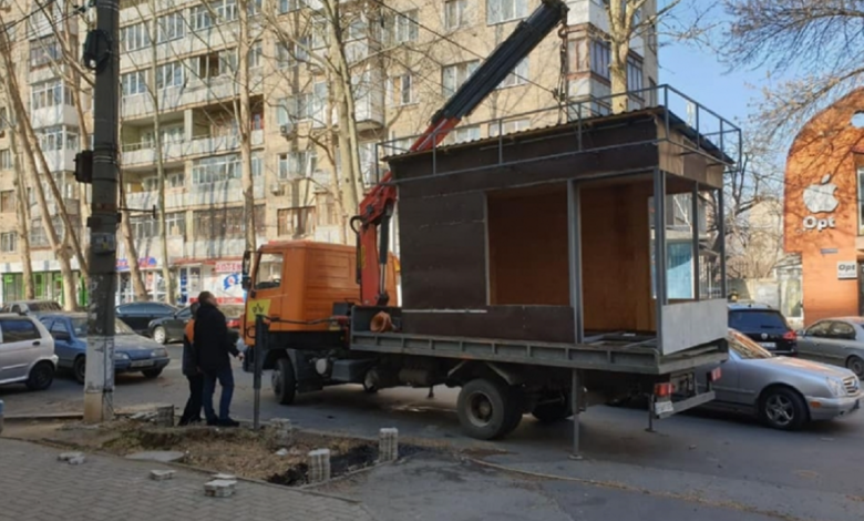 Снос одного незаконного киоска обходится бюджету Николаева в 13 тысяч гривен | Корабелов.ИНФО
