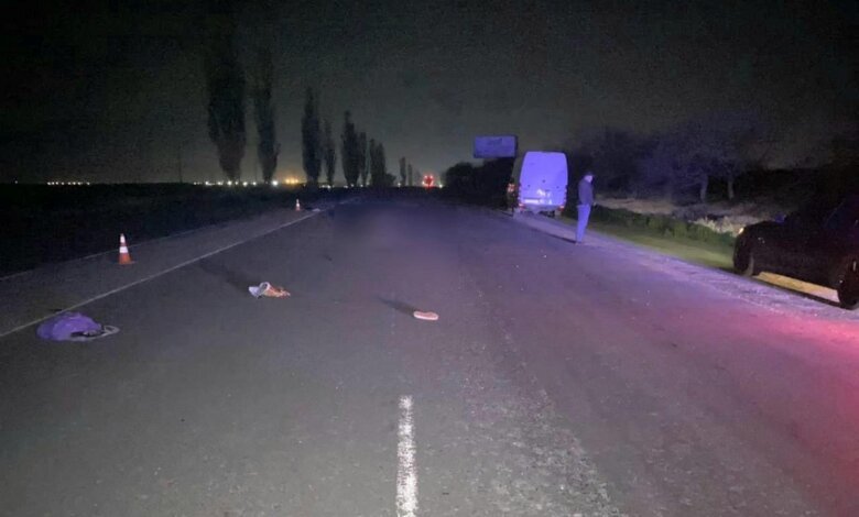 В Витовском районе Mercedes сбил насмерть женщину | Корабелов.ИНФО