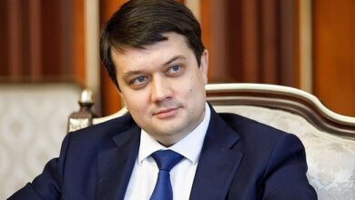 По николаевским дорогам провезут спикера парламента: из-за поломки вертолета ему пришлось отправится в Киев на автомобиле | Корабелов.ИНФО