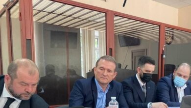 Суд отправил Медведчука под круглосуточный домашний арест | Корабелов.ИНФО