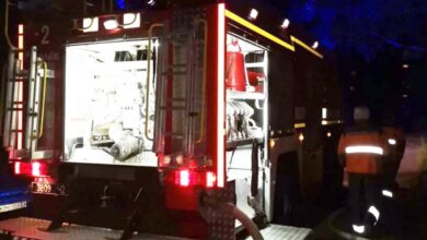 Ночью в Корабельном районе сгорел Mercedes: есть пострадавший | Корабелов.ИНФО