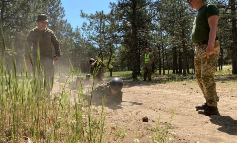 Нацгвардейцы провели учения в Балабановском лесу