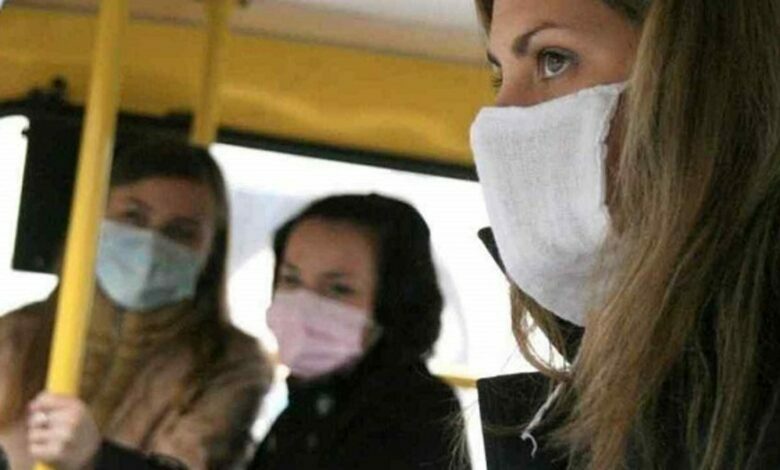 стоячие пассажиры в маршрутке