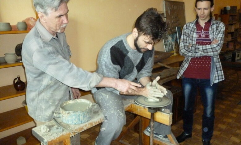 Сергей Глушко (слева) проводит мастер-класс