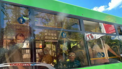 пассажиры зеленого автобуса в Николаеве