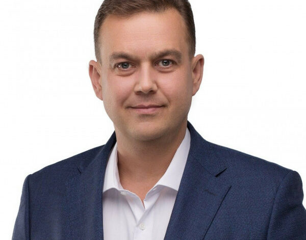 Константин Павлов