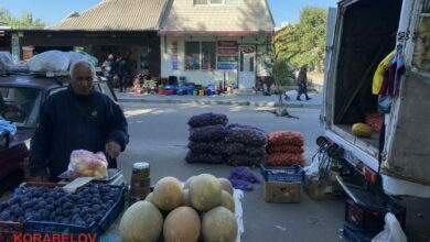 стихийная торговля по ул. Самойловича