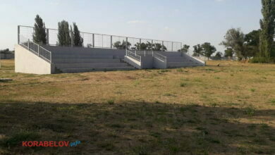 строительство стадиона в школе №44