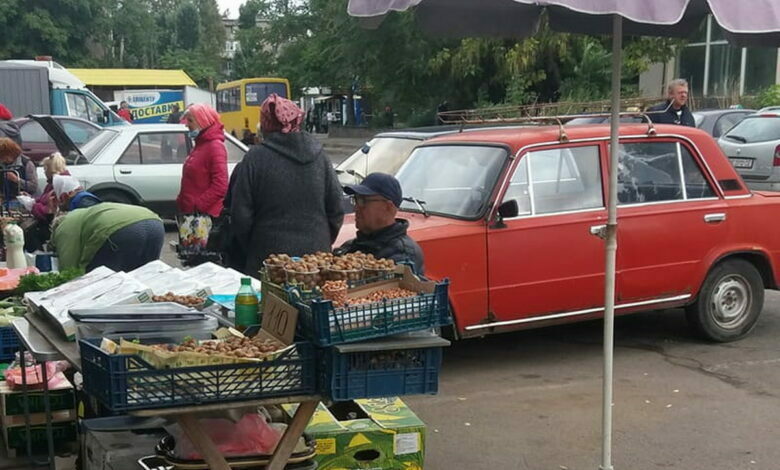 стихийная торговля в Корабельном районе Николаева