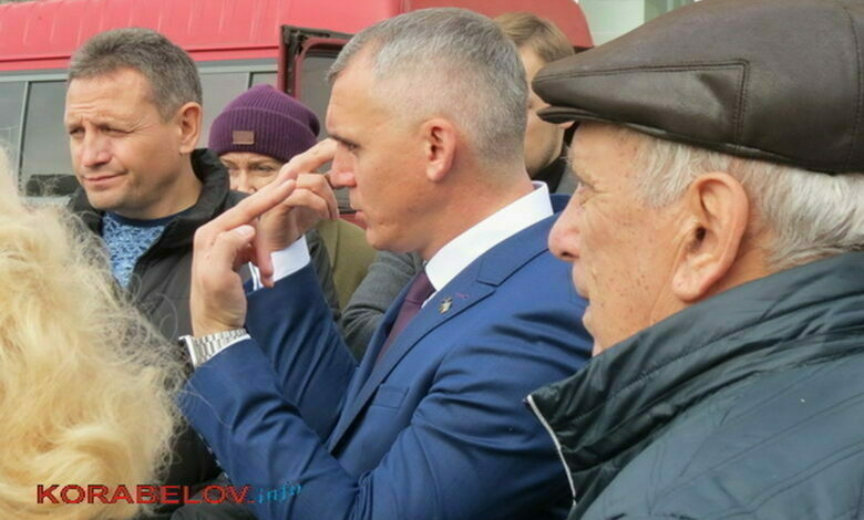 Встреча Сенкевича с жителями Корабельного района в 2019 г.