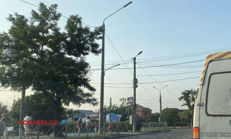 Широкая Балка, остановка "Крест"